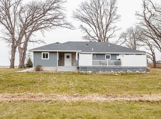 718 Two Rivers Rd, Fergus Falls, MN 56537