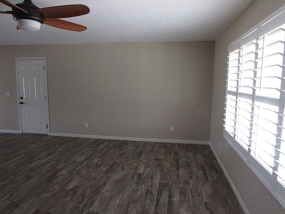 4th image of 7814 E Davenport Dr
