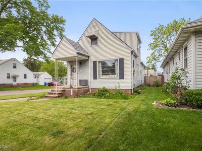 5722 Delora Ave, Cleveland, OH, 44144