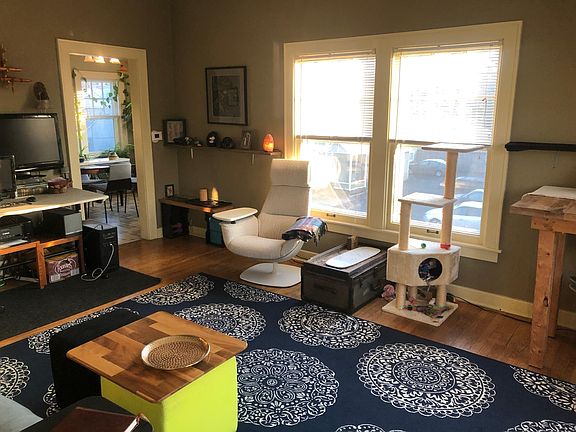 3rd image of 559 Fountain St NE APT 3