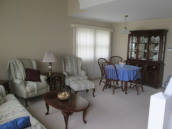 2nd image of 679 Morningside Ct