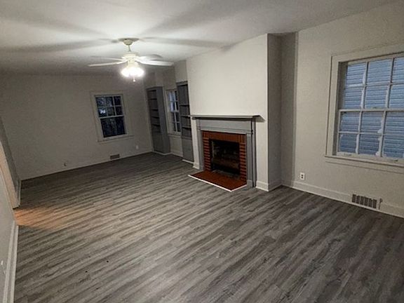 3rd image of 511 S Evans Ave