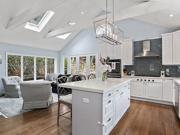 Kitchen and Family Rooms