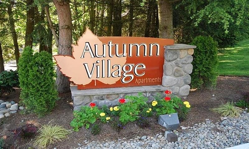 Milton Apartments - Autumn Village Apartments - Sign