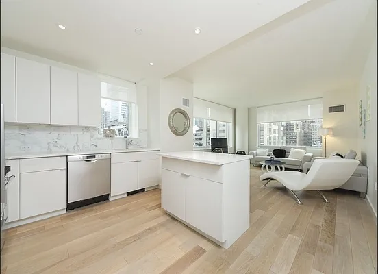 Rented by Compass | media 10