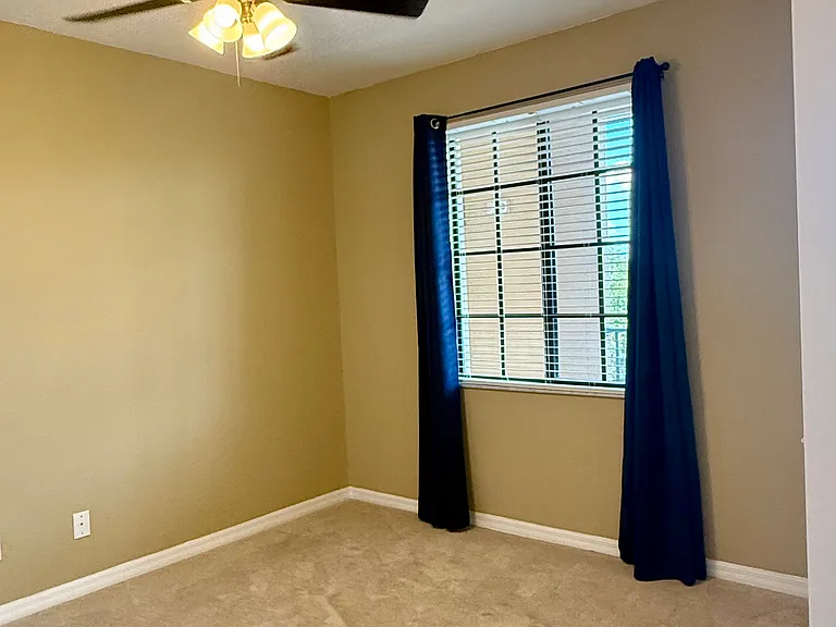 900 E Marion Ave #1202 — Photo 14