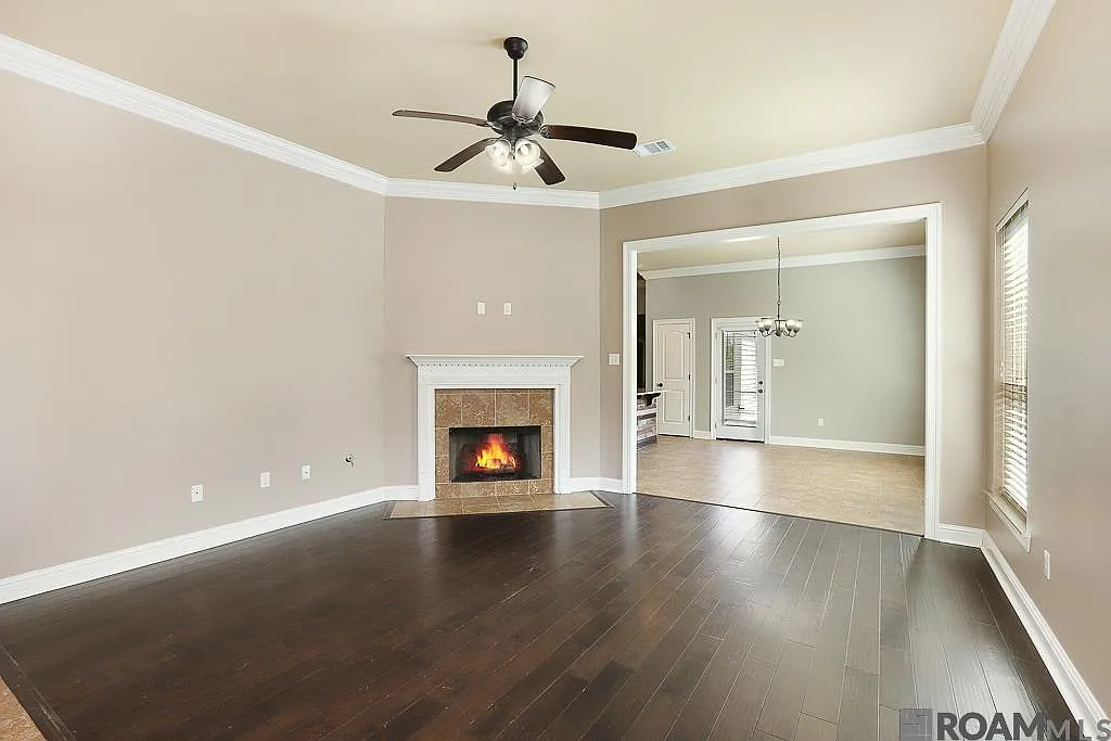 3 bed, 1613 sqft, $2,000 — Photo 4