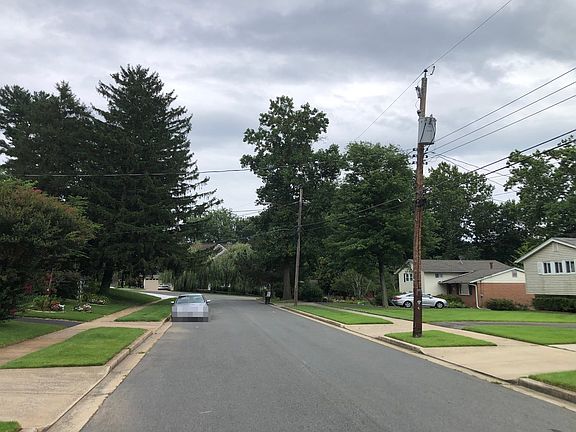 5th image of 3517 Brookwood Dr