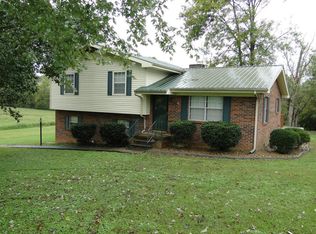 107 Everhart Rd, Tellico Plains, TN 37385