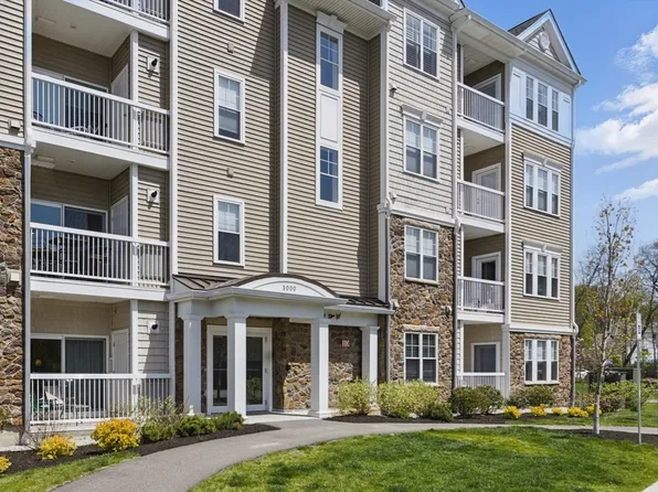 3303 Pennington Dr #3303, Walpole, MA 02081