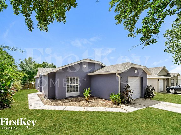2nd image of 7439 Groveoak Dr