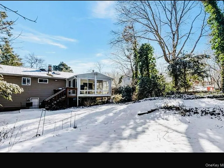 18 Greenwich Rd — Photo 4
