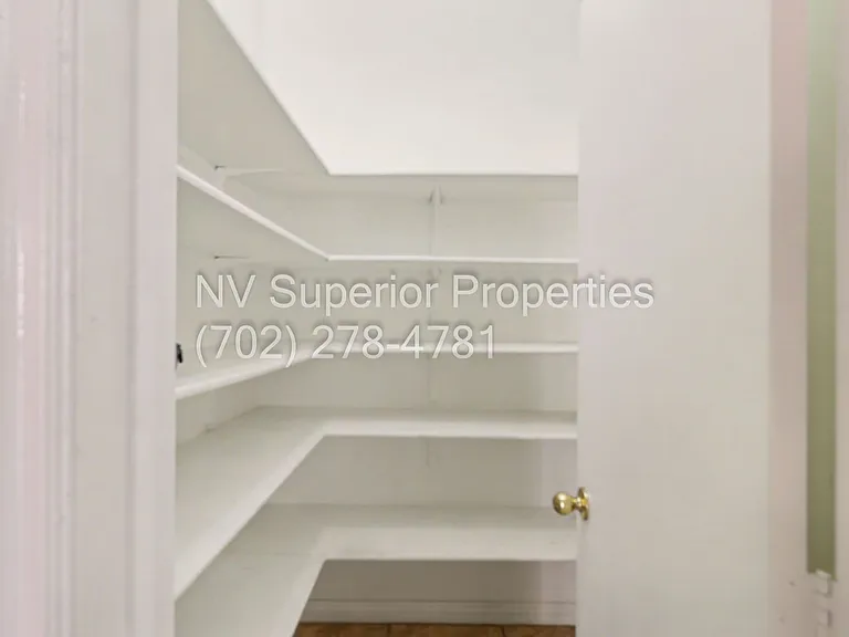 7929 Dana Maple Ct — Photo 24