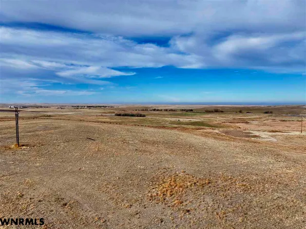 60 Westhills Dr, Chadron, NE 69337