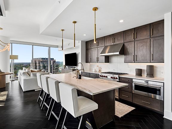 4th image of 1616 W End Ave #2507