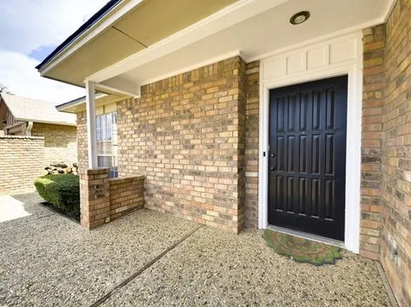 3105 W Golf Course Rd, Midland, TX 79701