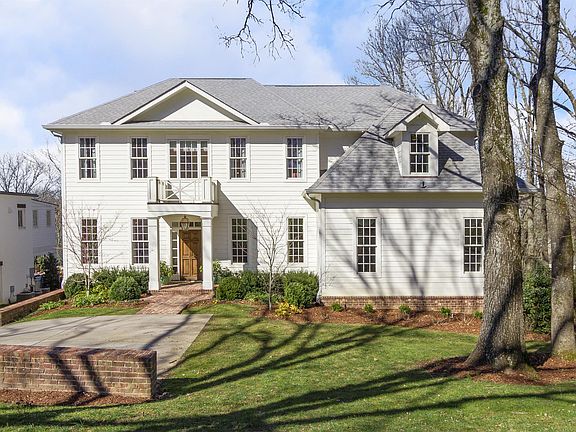 2nd image of 4015 Sunnybrook Dr