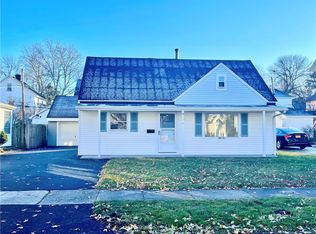51 Weston Rd, Rochester, NY 14612