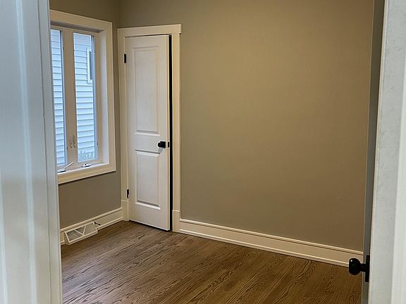 1st floor bedrooms - 2 bedrooms on 1st floor