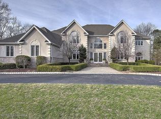 31 Partners Ln, Freehold, NJ 07728