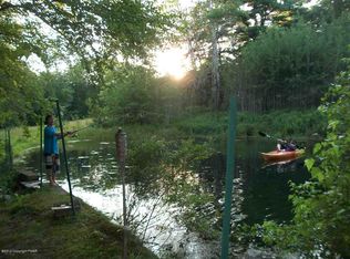 Williams Rd, Cresco, PA 18326