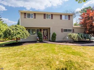 16 Laurie Ter, Hackettstown, NJ 07840
