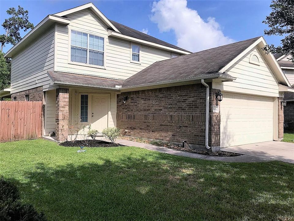 1st image of 9903 Cobbs Cove Ln