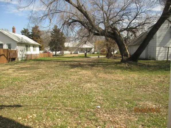 1120 S 36th St, Kansas City, KS 66106