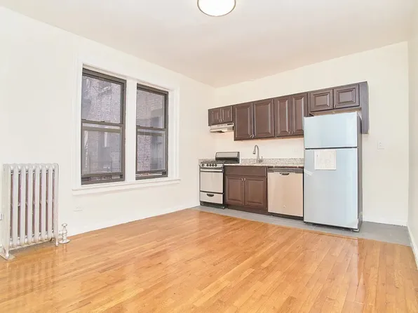 2 Ellwood Street image 1 of 8