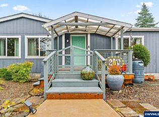 201 Dampier Dr, Philomath, OR 97370