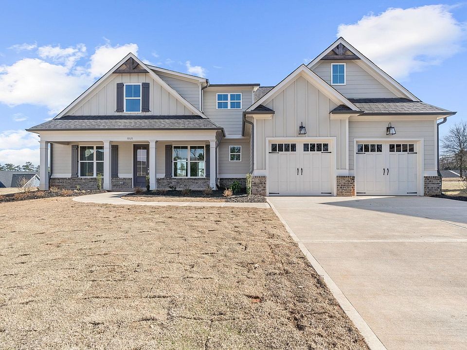 1st image of 1021 Hidden Hills Cir