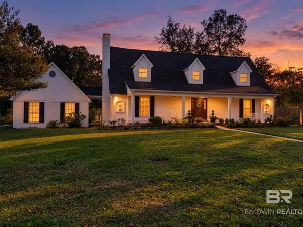 110 Canterbury Rd, Monroeville, AL 36460