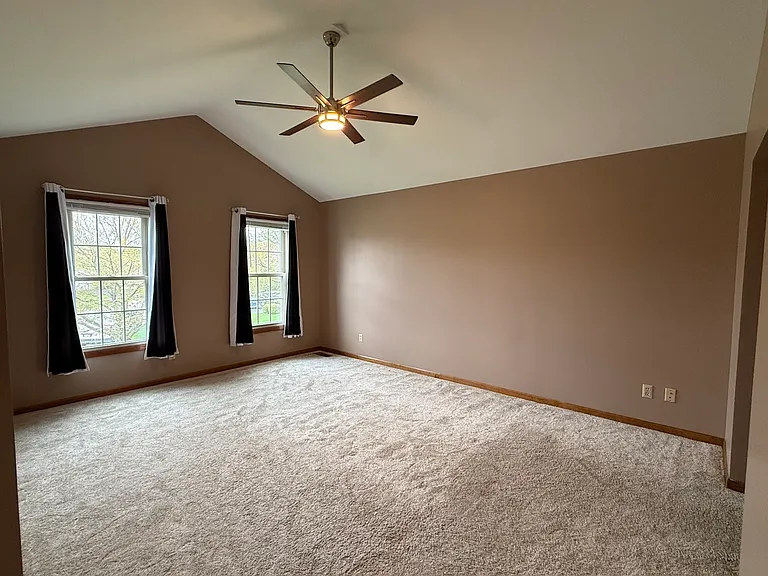 5106 Turnberry Ct — Photo 18