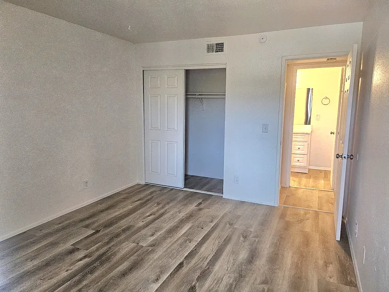 510 E Hatcher Rd #307 — Photo 19