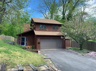 36 Forest Ln, Belleville, IL