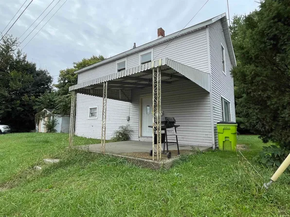2145 Sabine St, Huntington, IN 46750