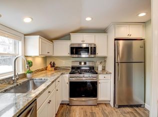 49 Ossamequin Rd, Billerica, MA 01821