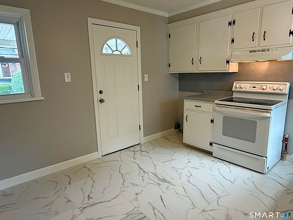 4th image of 50 Coen St #2