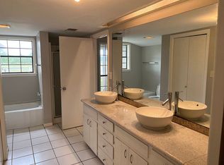 410 Old Pin Oak Rd #A, Paige, TX 78659