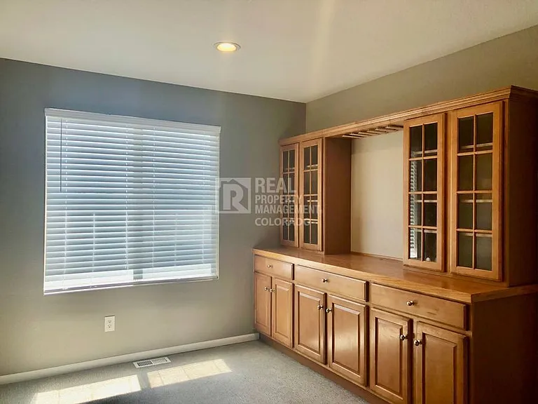 4020 Berwick Ln — Photo 10