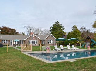 61 Meadow Way, East Hampton, NY 11937