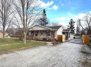 1806 Marlette Rd, Kimball, MI 48074