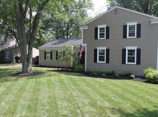 191 Cherry Ln, Avon Lake, OH 44012