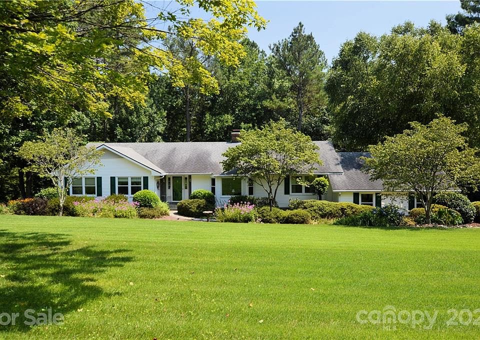 1st image of 101 Possum Trot Ln #11
