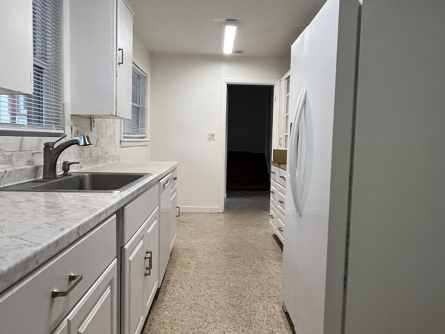 1109 Northeast 5th Place - . — Photo 4