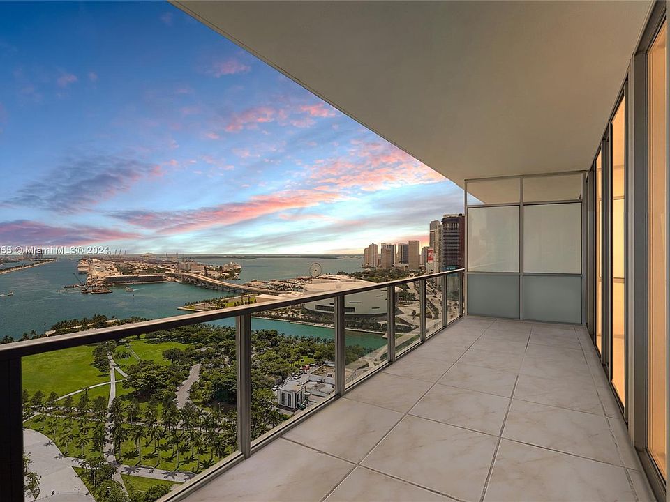 1st image of 1100 Biscayne Blvd Unit 3004