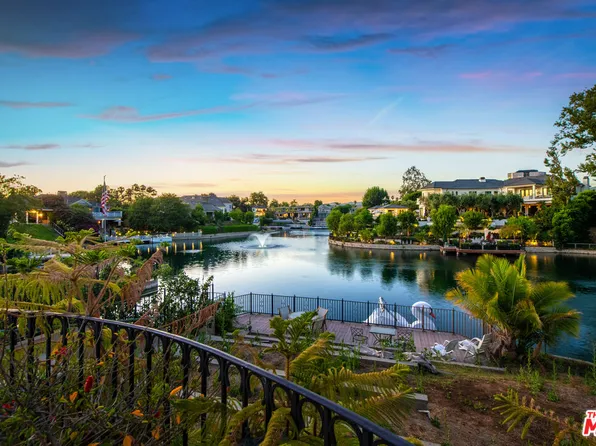 10061 Valley Spring Ln, North Hollywood, CA 91602