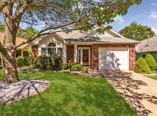 2418 Agincourt Rd, Toms River, NJ 08755