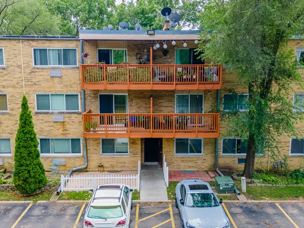 758 Dempster St APT Dg5, Mount Prospect, IL 60056