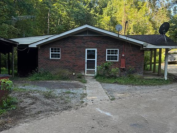 2nd image of 260 Dark Hollow Rd N